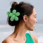 7cm Matte Flower Claw Clip - Bumble & Bleat Soapery