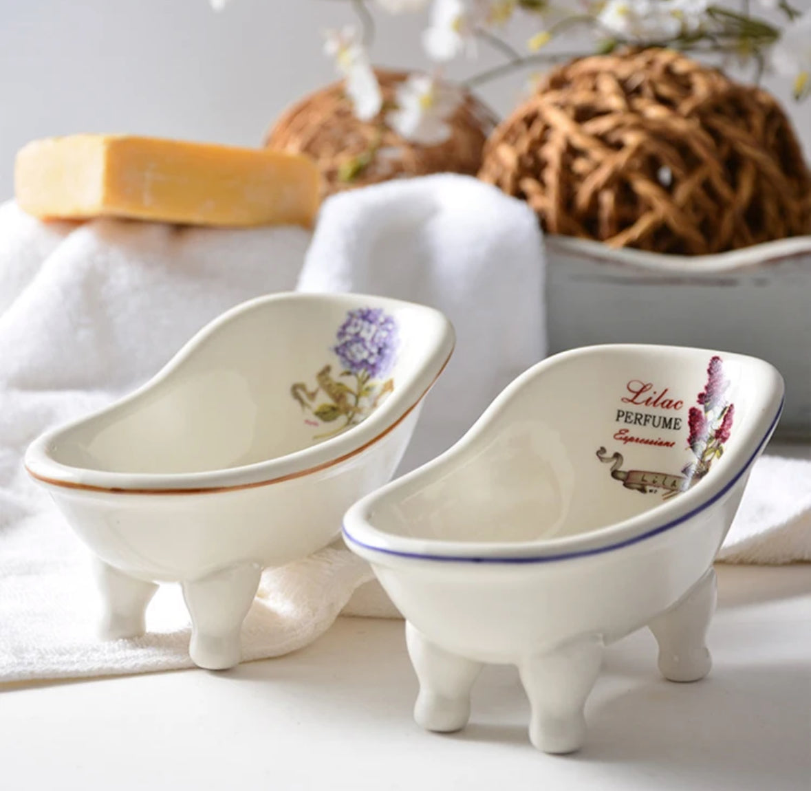 White Ceramic Clawfoot Bathtub Soap dish with Flowers