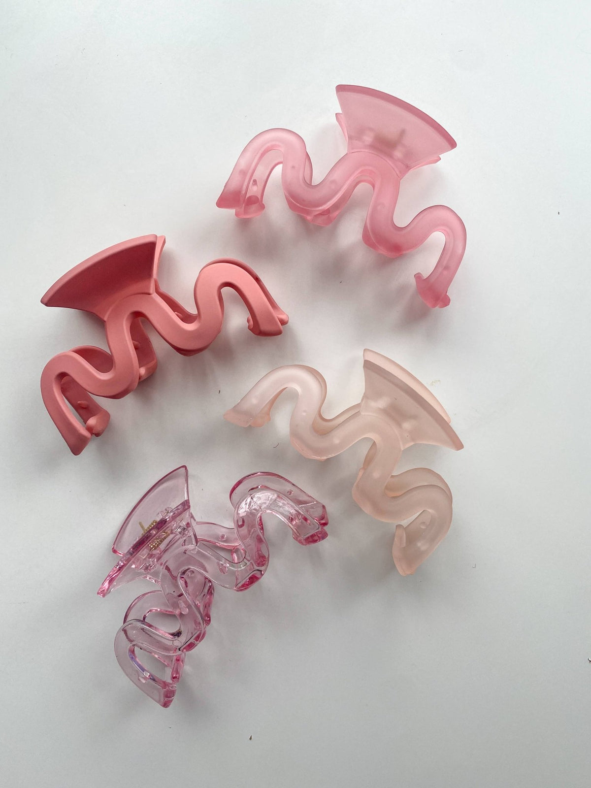 Claw Clip, Pink Hair Claw Clips, Wavy Hair Clip, Unique Hair - Bumble & Bleat Soapery
