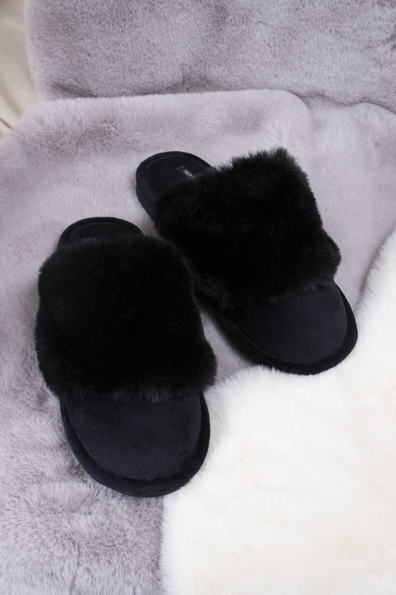 Danni Mule Slipper in Black - Bumble & Bleat Soapery