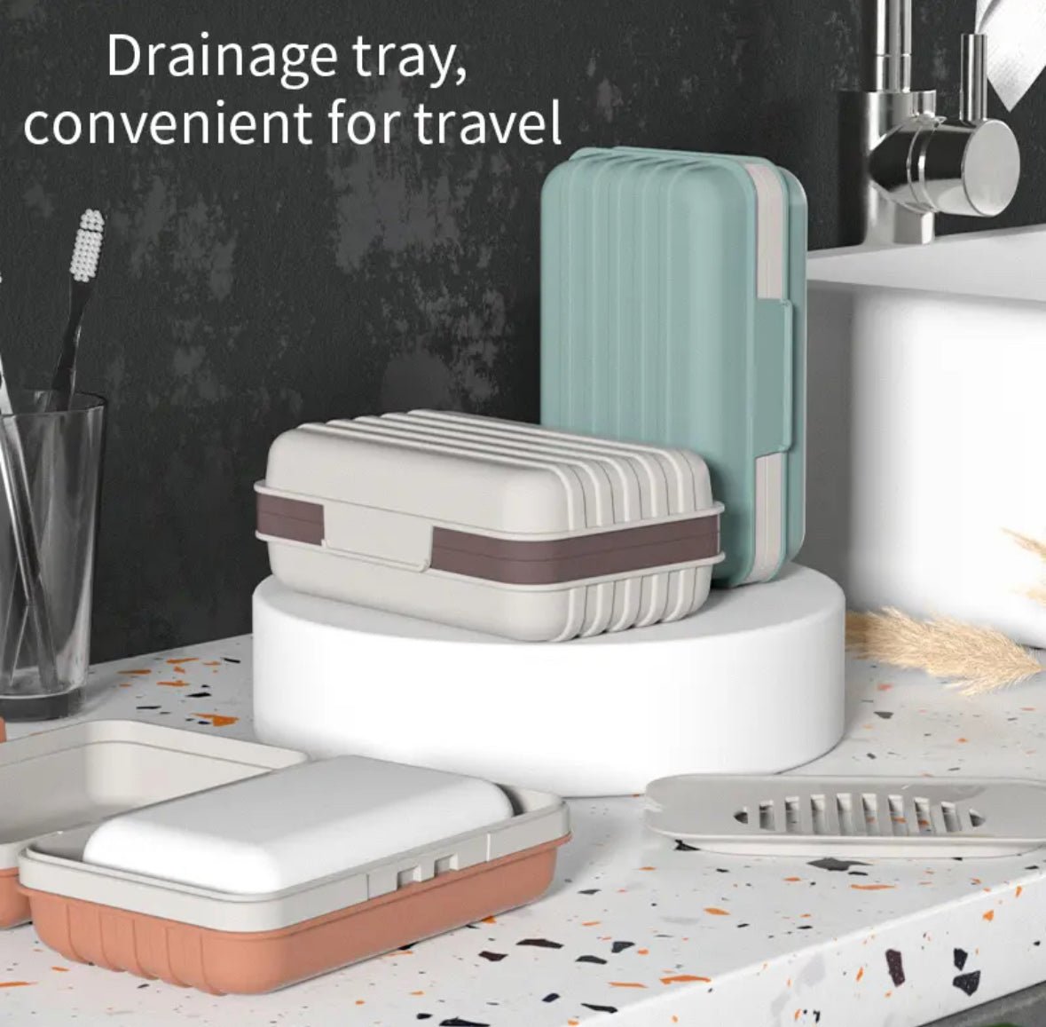 Draining travel soap dish with snapping lid and removeable tray. Keeps soap dry for travel or the gym.