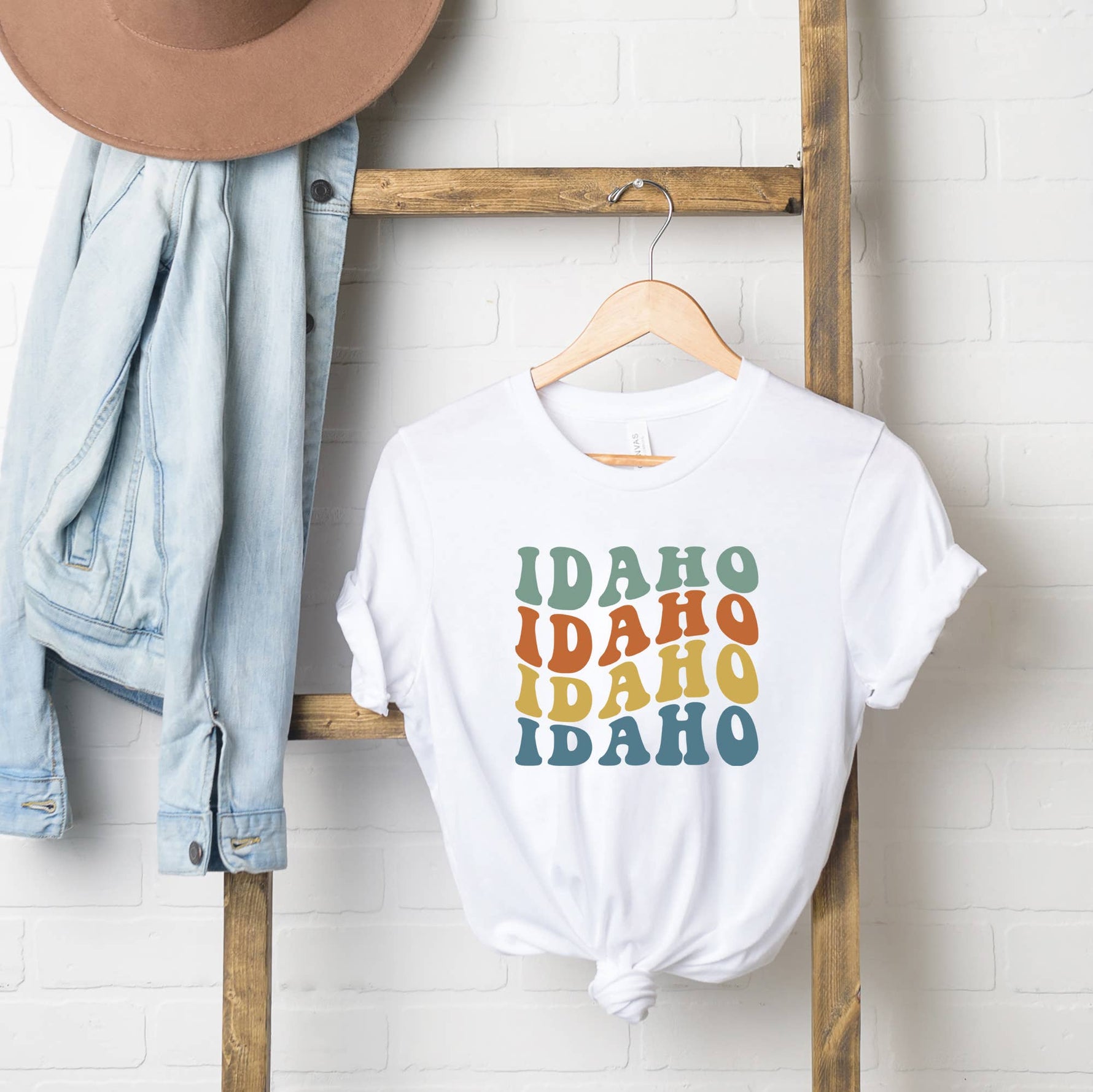 Idaho Retro Wavy | Short Sleeve Graphic Tee L - Bumble & Bleat Soapery
